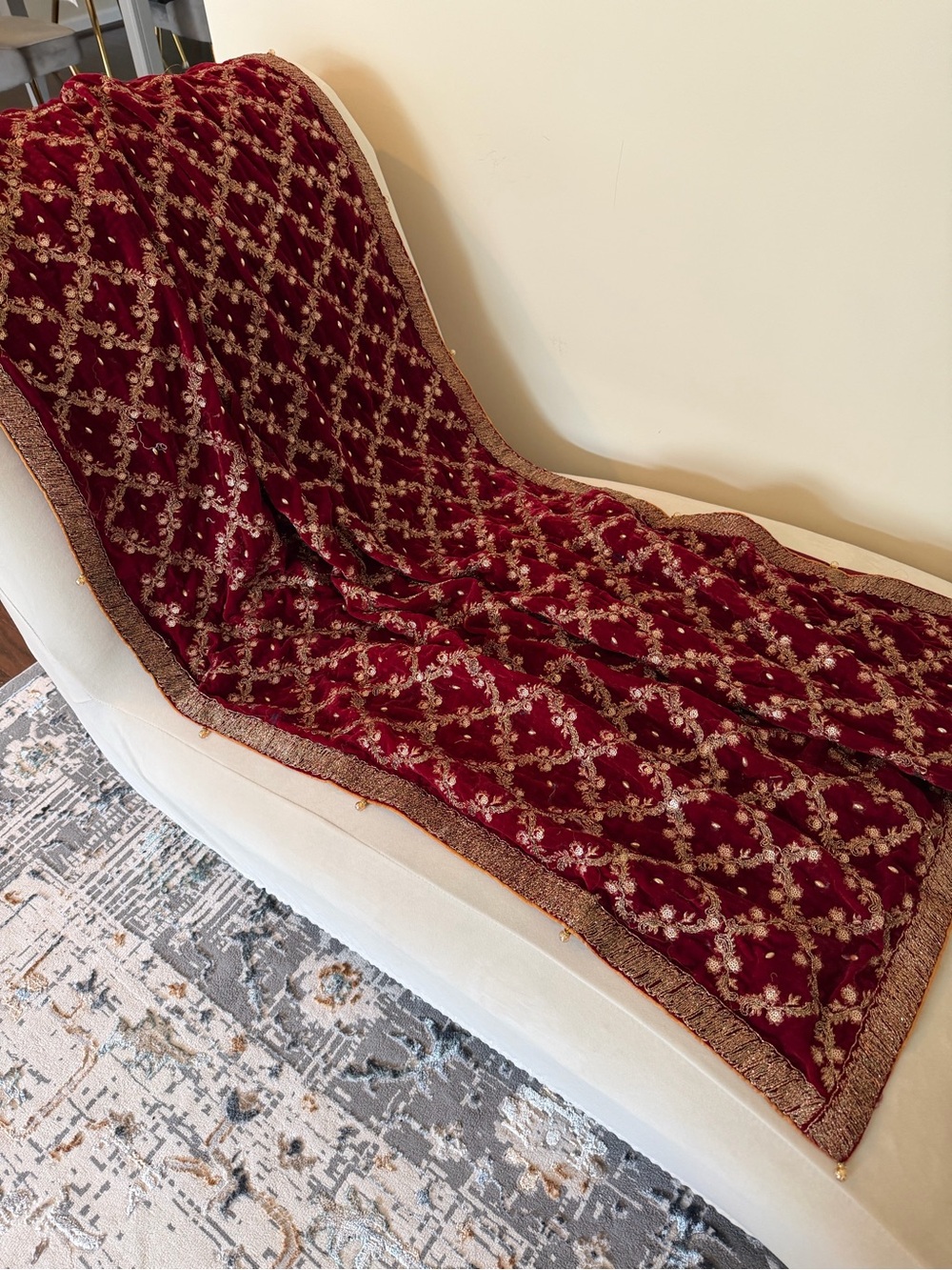 Luxury Embroidered Velvet Throw Blanket - Deep Red